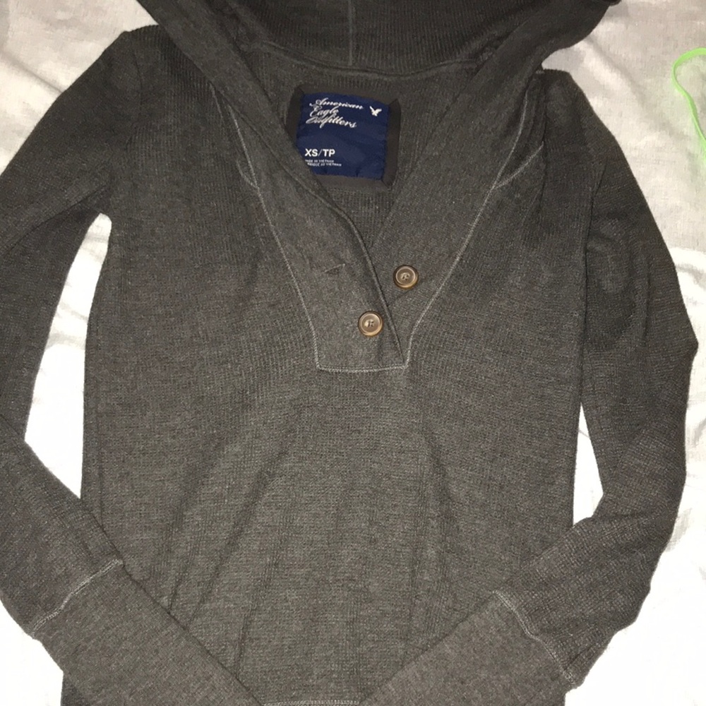 American eagle pullover